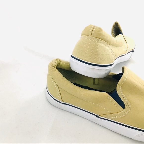 {Canyon River Blues} Slip on Canvas Shoes - Picture 3 of 8